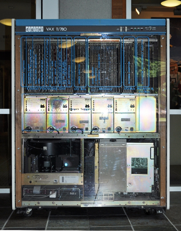 SPEC-1_VAX_05.jpg